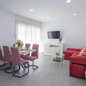 poris-corralejo-beachfront-seaview-4-rubi-by-holidayshome.hotelsfuerteventura.org/